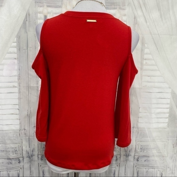 Michael Kors XS Solid Red Cold 3/4 Sleeve Cold Shoulder Twist Top Shirt Soft - Picture 8 of 8
